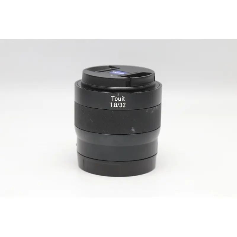Used Zeiss 32mm F1.8 Sony (EX-)