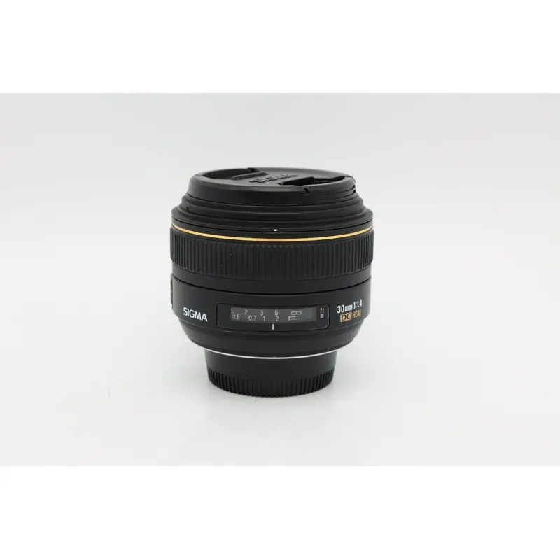 Used Sigma 30mm 1.4 DC HSM NAF (VG)
