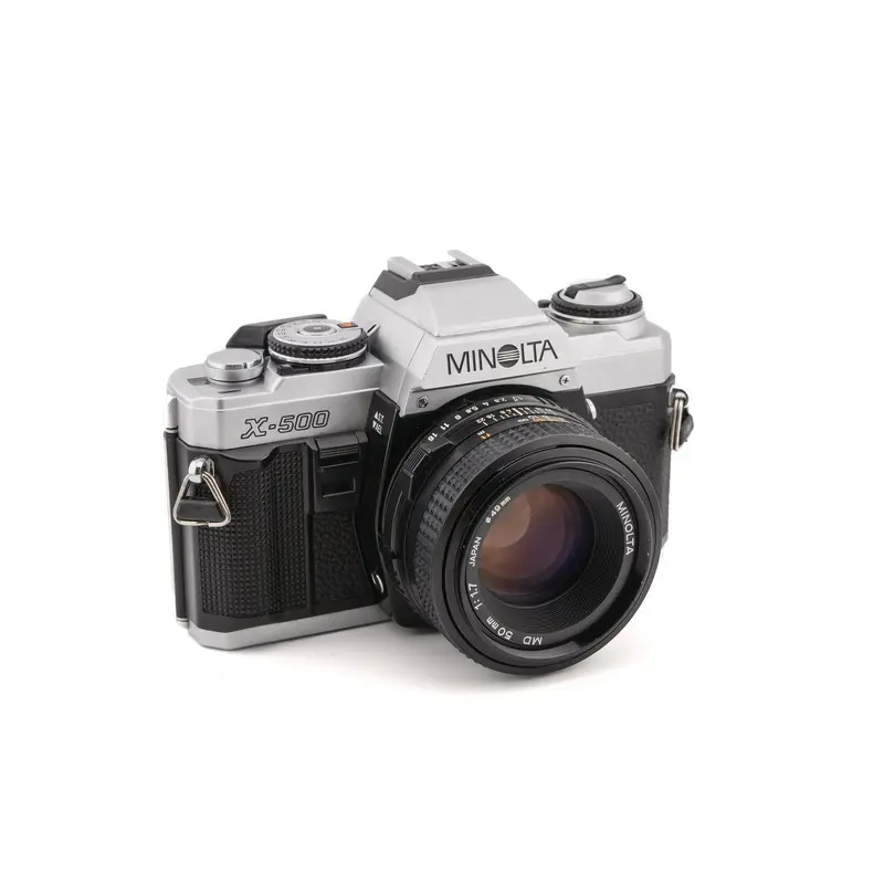 Minolta X-500 + 50mm f1.7 MD