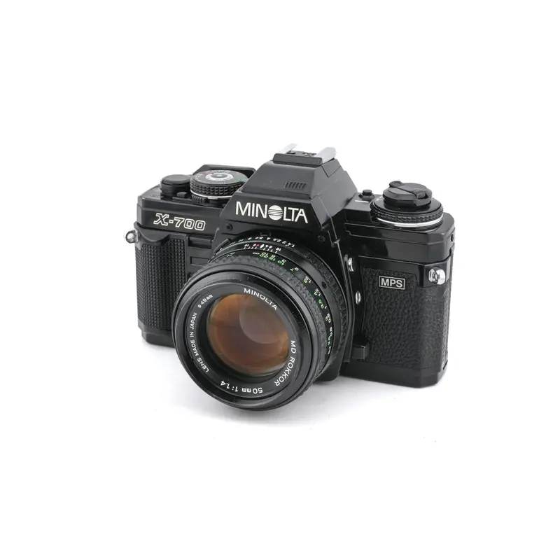Minolta X-700 + 50mm f1.4 MD Rokkor
