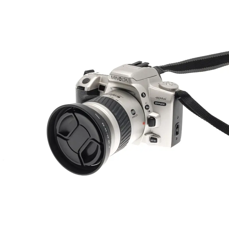 Minolta Dynax 404si + 28-80mm f3.5-5.6 AF Zoom Macro