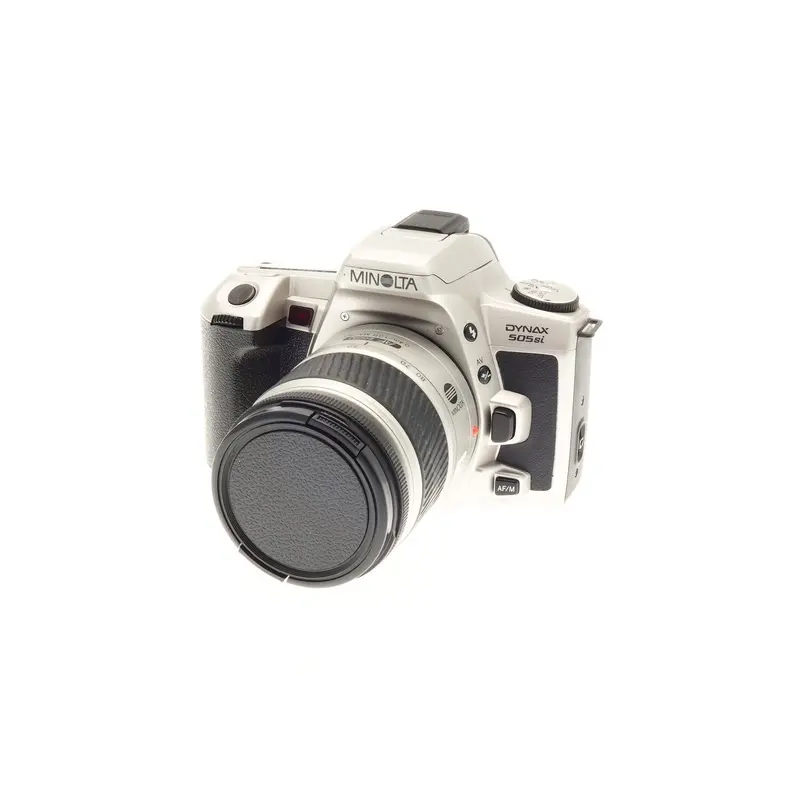 Minolta Dynax 505si + 28-80mm f3.5-5.6 AF Zoom Macro D