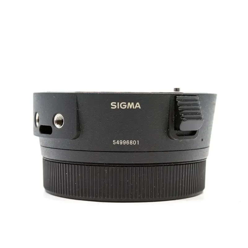 Sigma MC-21 Converter - Canon EF to L fit