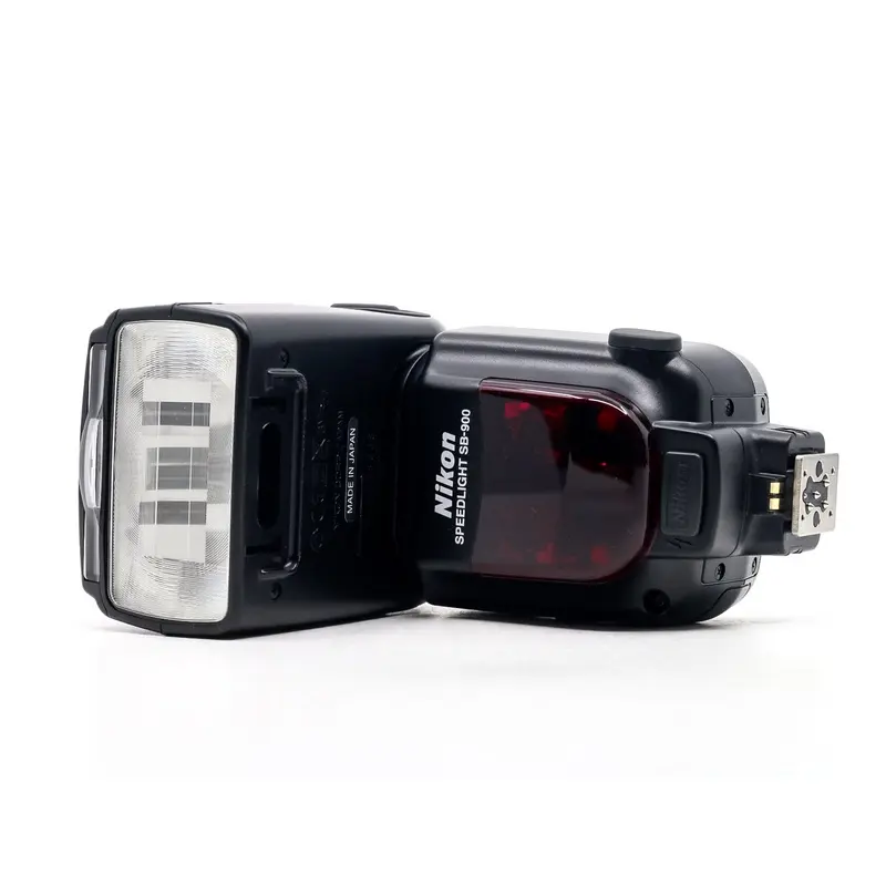 Nikon SB-900 Speedlight