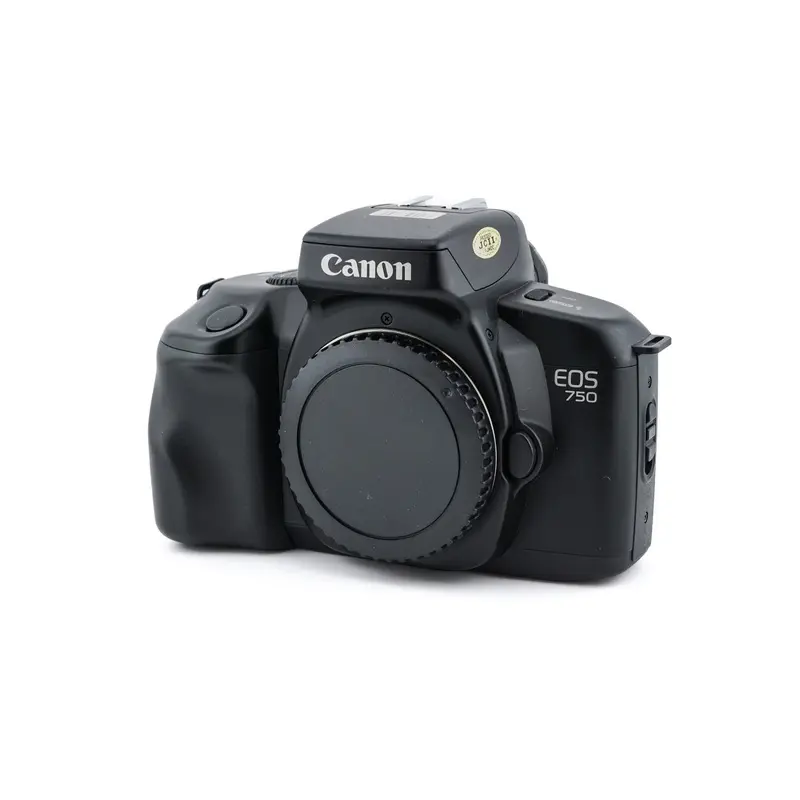 Canon EOS 750