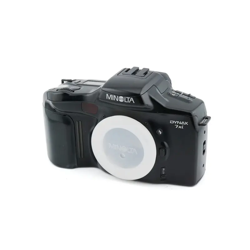 Minolta Dynax 7xi - 35mm Analog SLR Camera (Refurbished) Black