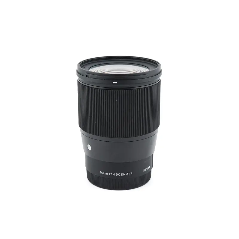 Sigma 16mm f1.4 DC DN Contemporary