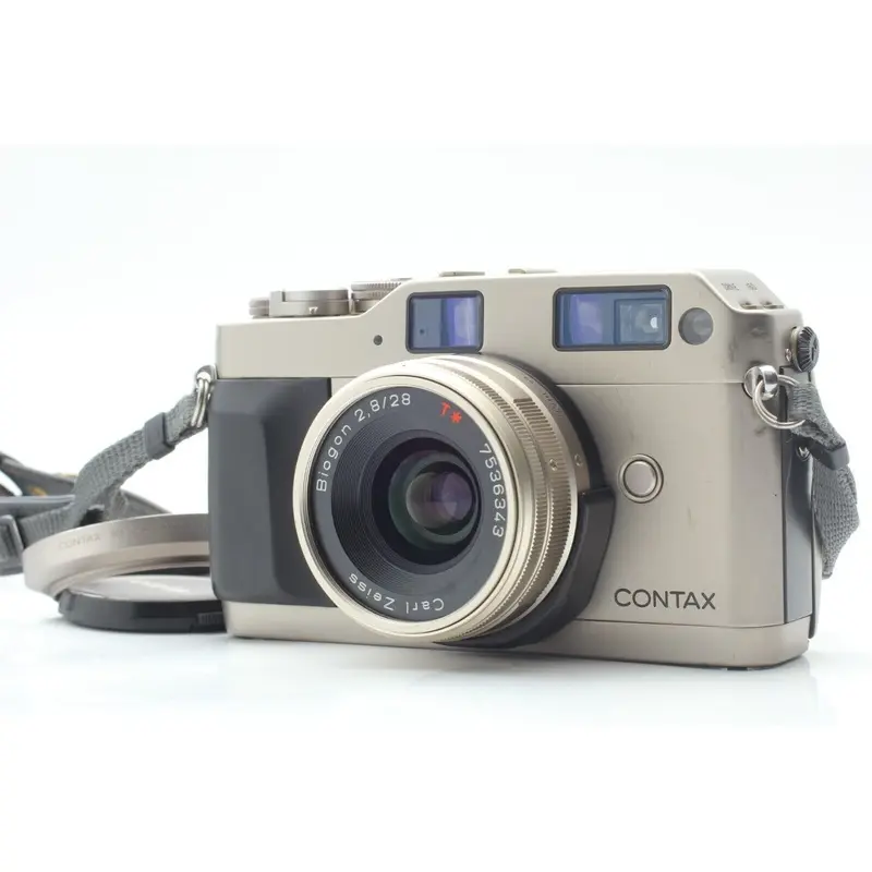 Contax G1 35mm Analog Camera Carl Zeiss Biogon 28mm...