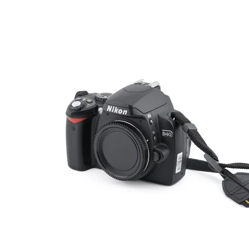Nikon D40 (Body) - Refurbished Digital SLR Camera (Body)