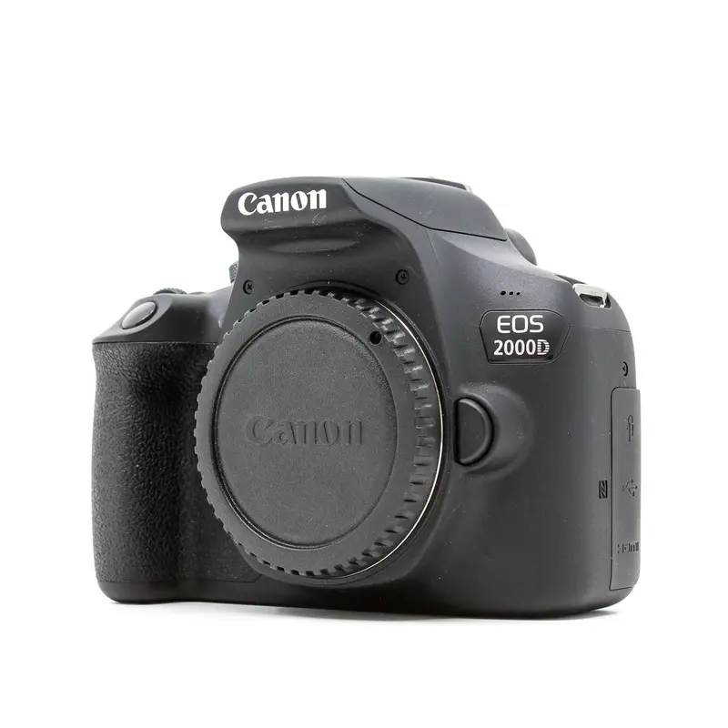 Canon EOS 2000D