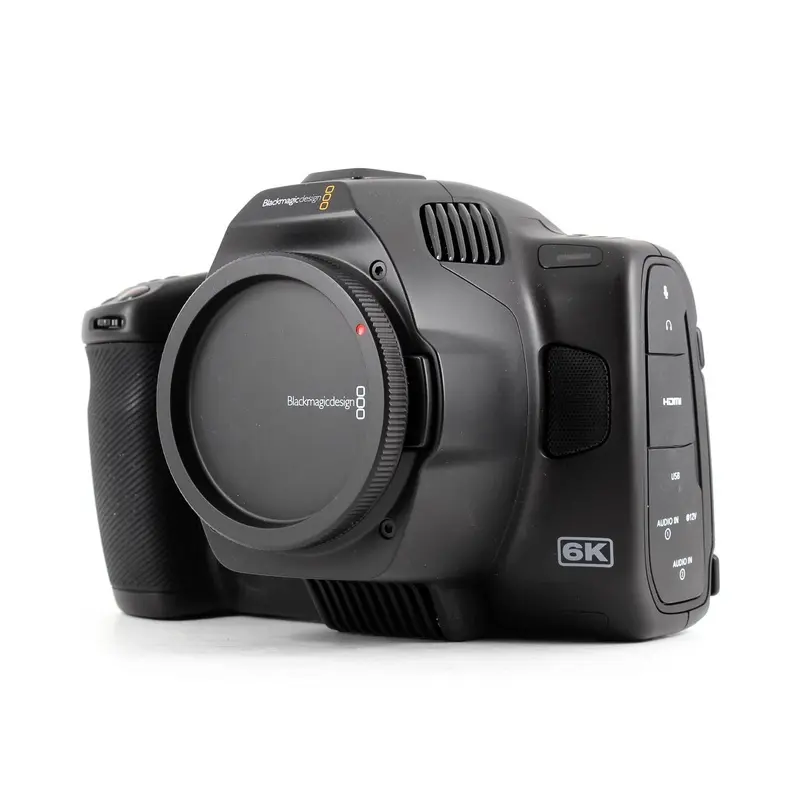 Blackmagic Design Pocket Cinema Camera 6K G2 - Canon EF Fit