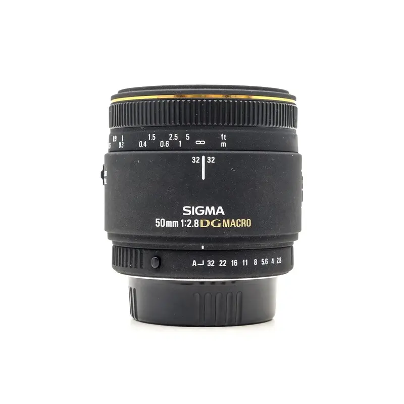 Sigma 50mm f/2.8 EX DG Macro - Pentax Fit