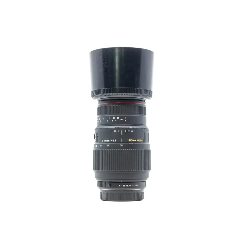 Sigma 70-300mm f/4-5.6 APO DG Macro - Pentax Fit