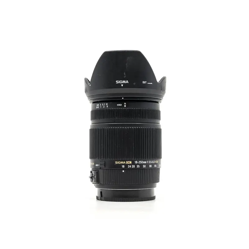 Sigma 18-250mm f/3.5-6.3 DC OS HSM - Sony A Fit