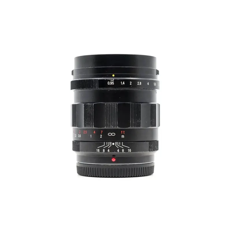 Voigtlander Nokton 25mm f/0.95 II - Micro Four Thirds Fit