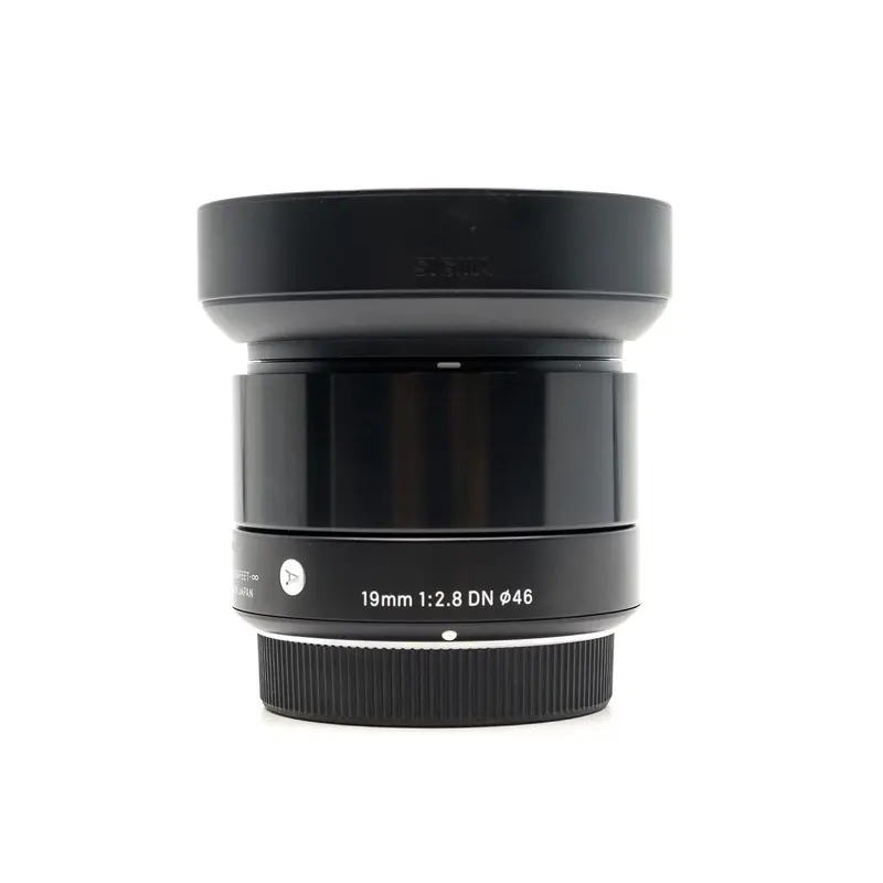 Sigma 19mm f/2.8 DN ART - Micro Four Thirds Fit