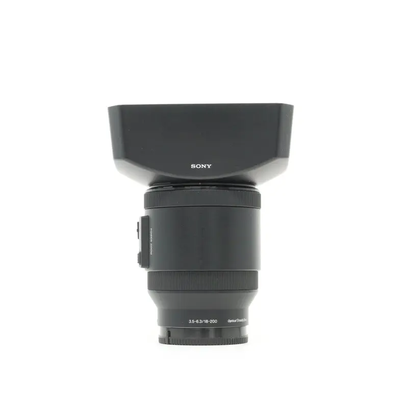 Sony E PZ 18-200mm f/3.5-6.3 OSS
