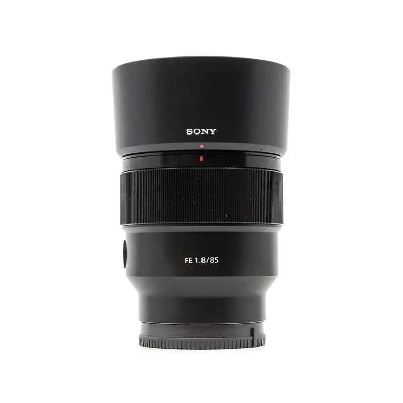 Sony FE 85mm f/1.8