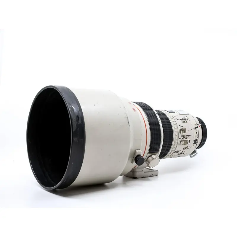 Canon EF 200mm f/1.8 L USM