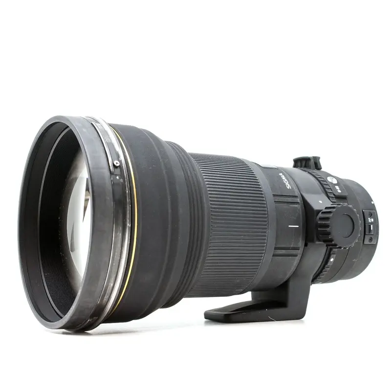 Sigma 300mm f/2.8 EX APO DG HSM - Canon EF Fit