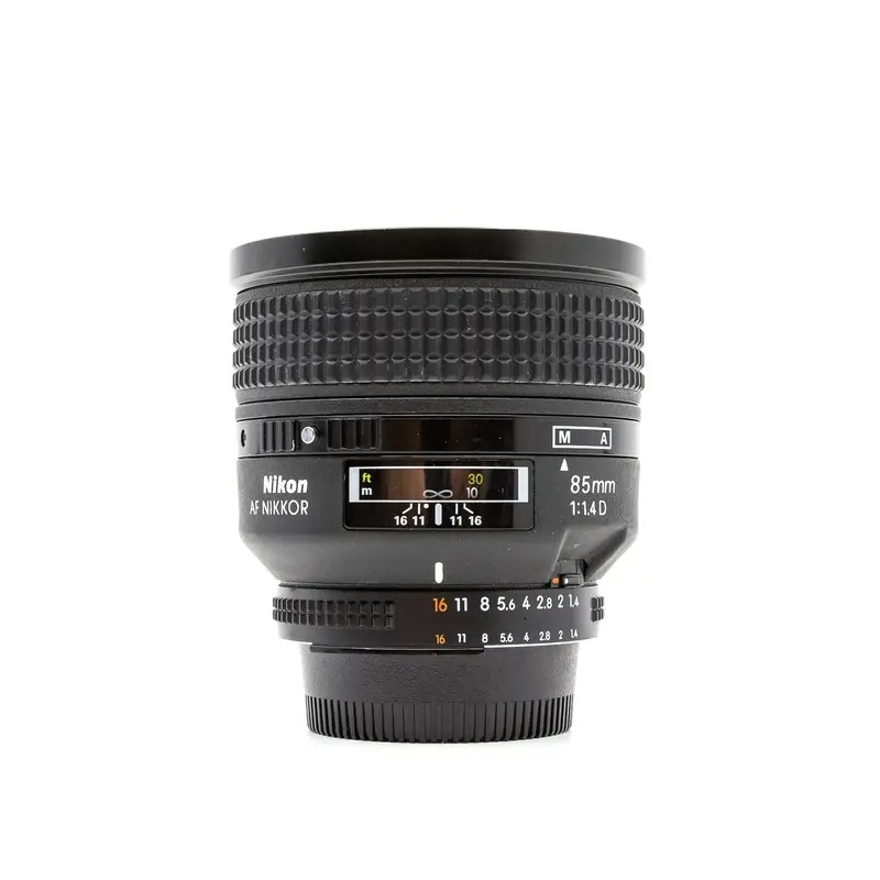 Nikon AF Nikkor 85mm f/1.4D