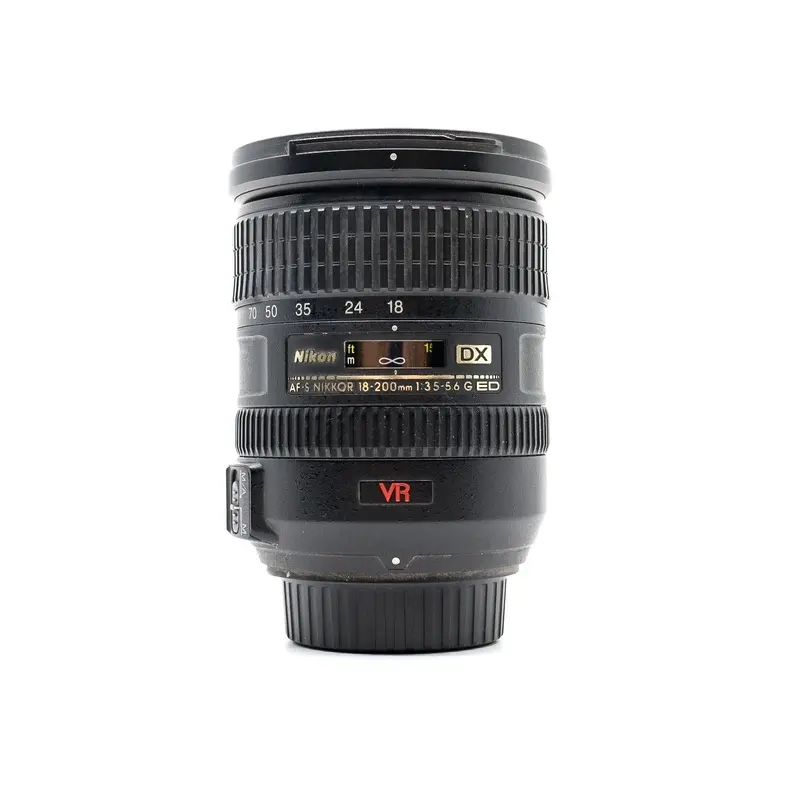 Nikon AF-S DX Nikkor 18-300mm f/3.5-6.3G ED VR