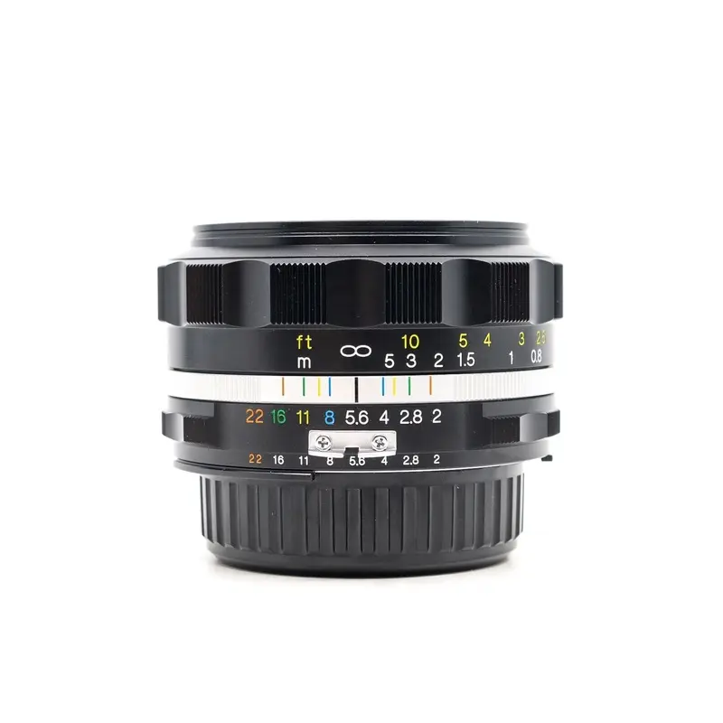 Voigtlander Ultron 40mm f/2 SL IIs - Nikon Fit