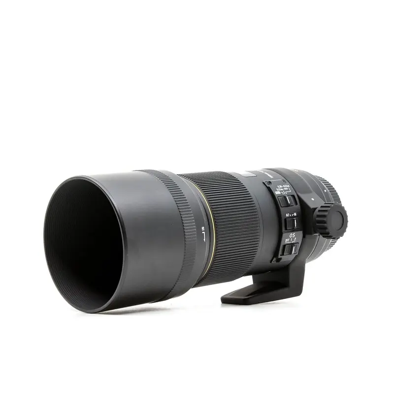 Sigma 150mm f/2.8 EX APO DG Macro HSM - Canon EF Fit