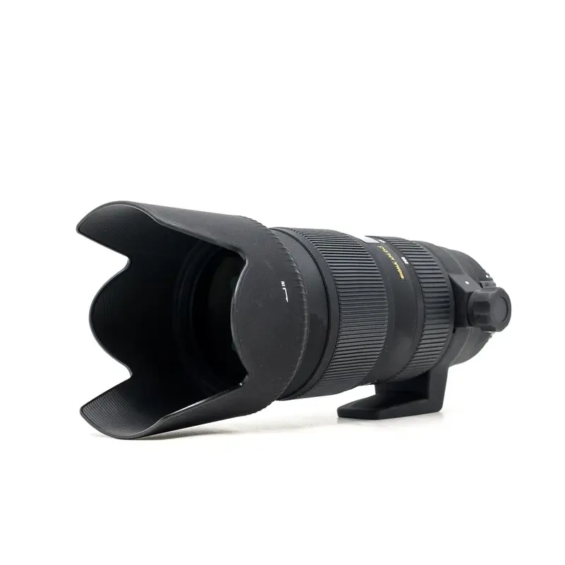 Sigma 70-200mm f/2.8 EX APO DG Macro HSM II - Canon EF Fit