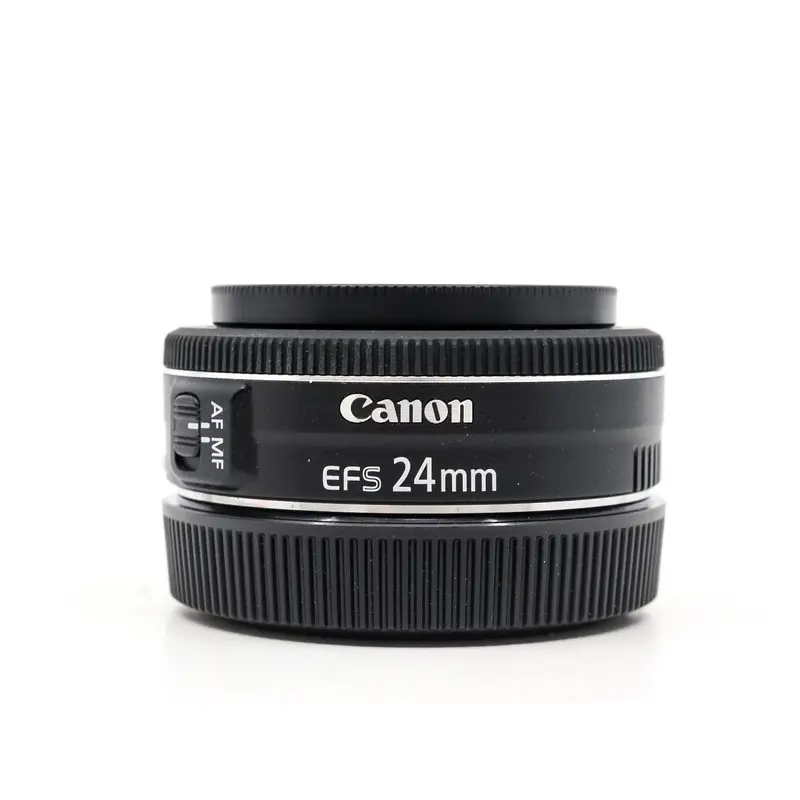 Canon EF 24mm f/2.8
