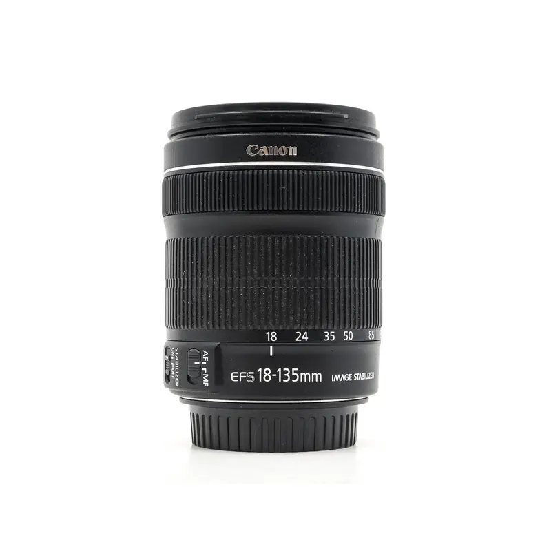 Canon EF-S 18-135mm f/3.5-5.6 IS STM