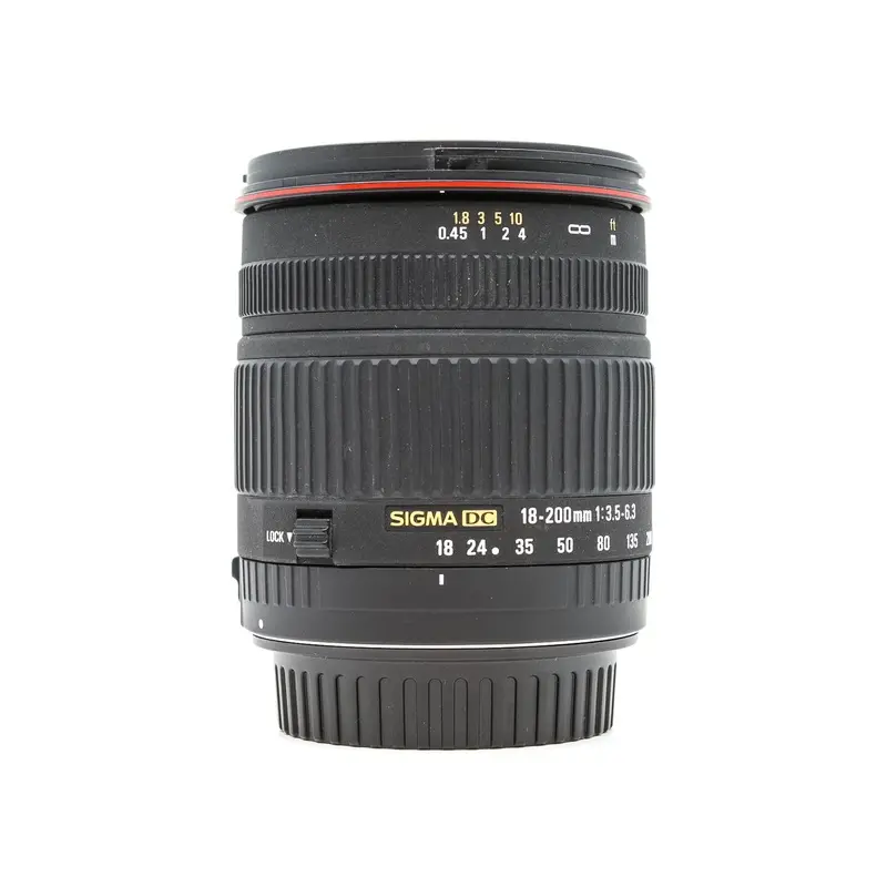 Sigma 18-200mm f/3.5-6.3 DC - Canon EF-S Fit