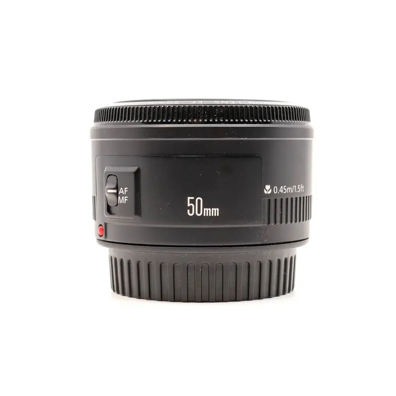 Canon EF 50mm f/1.8 II