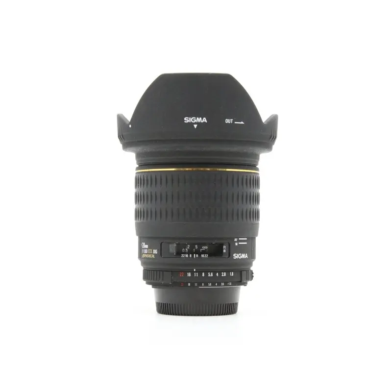 Sigma 20mm f/1.8 EX DG Aspherical RF - Nikon Fit