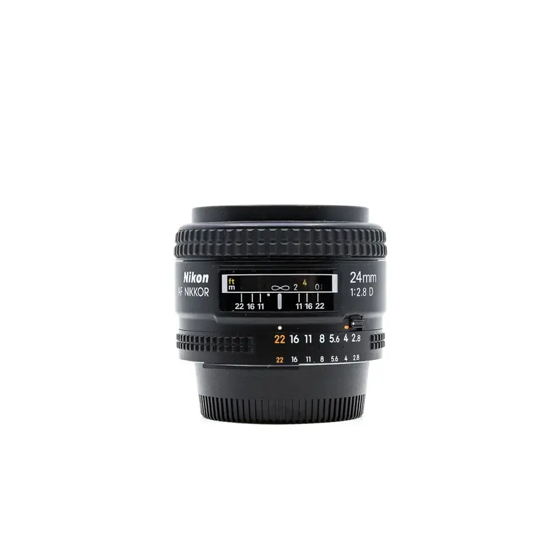 Nikon AF Nikkor 24mm f/2.8D