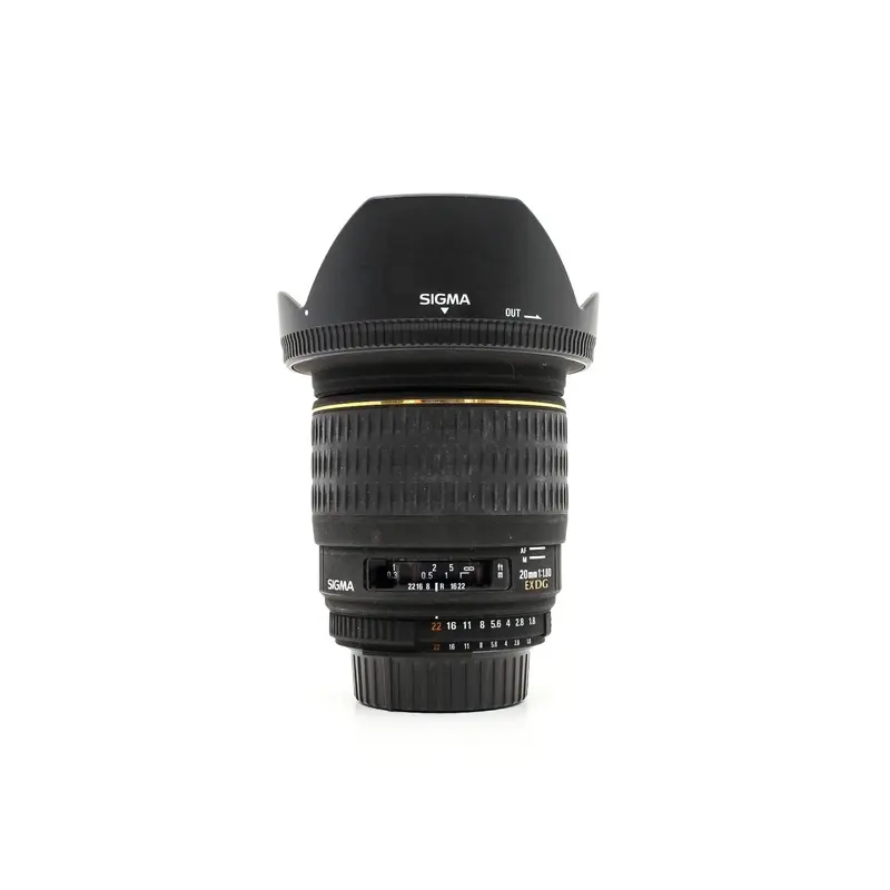 Sigma 20mm f/1.8 EX DG - Nikon Fit