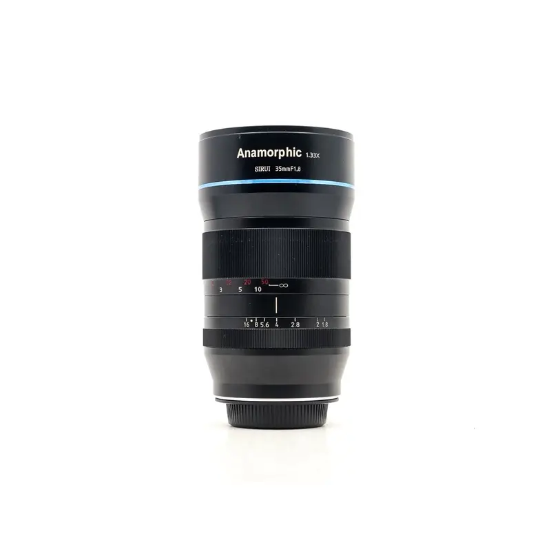 Sirui 35mm f/1.8 1.33x Anamorphic - Micro Four Thirds Fit