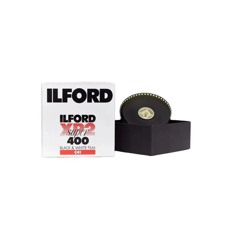 Ilford XP2 Super ISO 400 35mm x30.5m Black & White Film Roll
