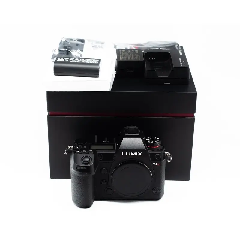 Panasonic Lumix S1R Mirrorless Camera Mint in Box [SC 3.6] WJ9CA003062 (Second Hand)