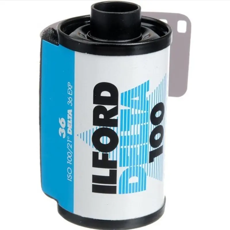 Ilford Delta 100 Professional Black & White Negative Film (35mm Roll Film, 36 Exposures)